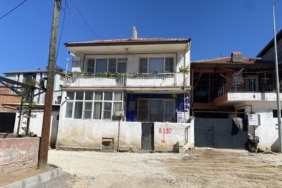 NAMAZ İÇİN UYANDI, OĞLUNU BANYODA ÖLÜ BULDU