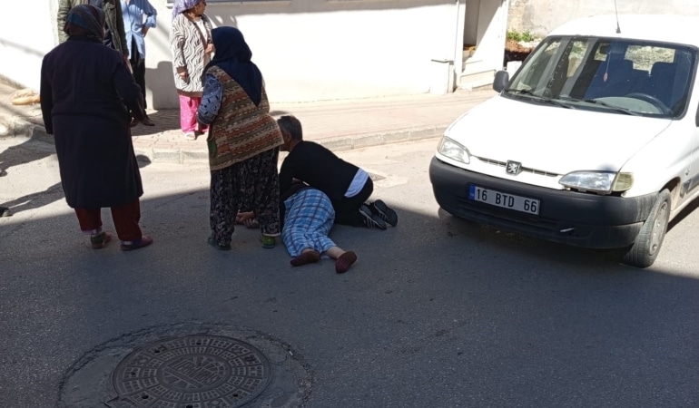 YOLUN KARŞISINA GEÇERKEN TİCARİ ARACIN ÇARPTIĞI YAŞLI KADIN HAYATINI KAYBETTİ