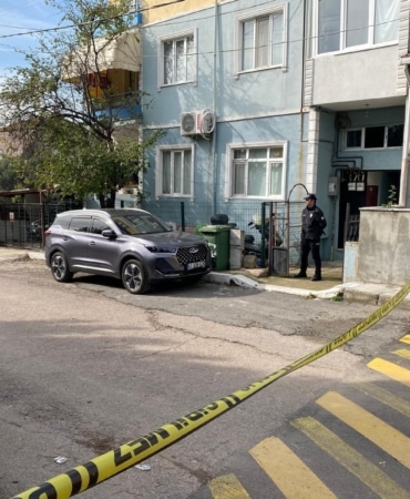 KIZININ DÜĞÜNÜNE 2 GÜN KALA EŞİNİ ÖLDÜREN SANIK: "KENDİMİ KAYBETTİM, CİNNET GEÇİRDİM" YÜREKLERİ DAĞLAYAN İFADE: "'BİR DAHA GÖZLERİNDEN YAŞ AKMAYACAK' DİYE SÖZ VERDİ AMA KARDEŞİMİ ÖLDÜRDÜ"