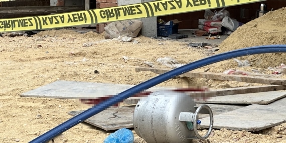 İNŞAATTA KAFASINA MUTFAK TÜPÜ DÜŞEN İŞÇİ HAYATINI KAYBETTİ