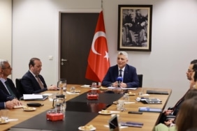 Bakan Bolat, Brüksel Başkent Bölgesi Başbakanı Dillies ile