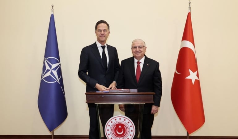 Bakan Güler, NATO Genel Sekreteri Rutte ile bir araya geldi