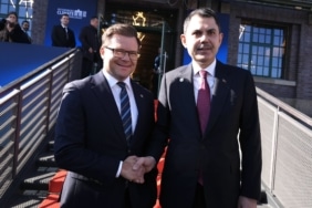 Bakan Kurum, Almanya’da Petersberg İklim Diyaloğu Açılış