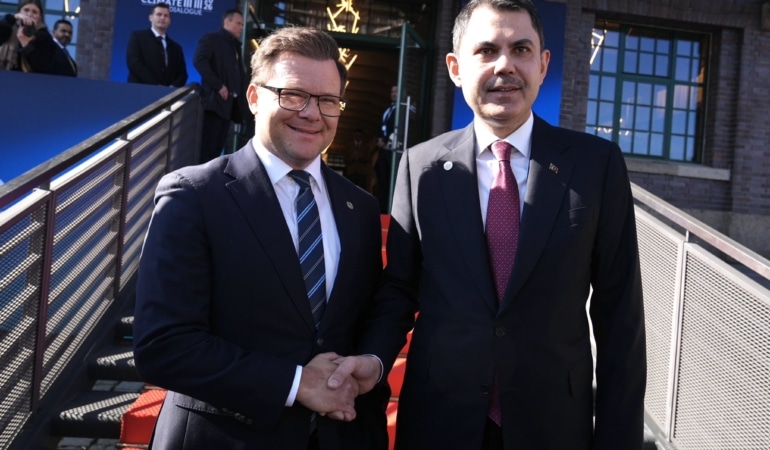 Bakan Kurum, Almanya’da Petersberg İklim Diyaloğu Açılış