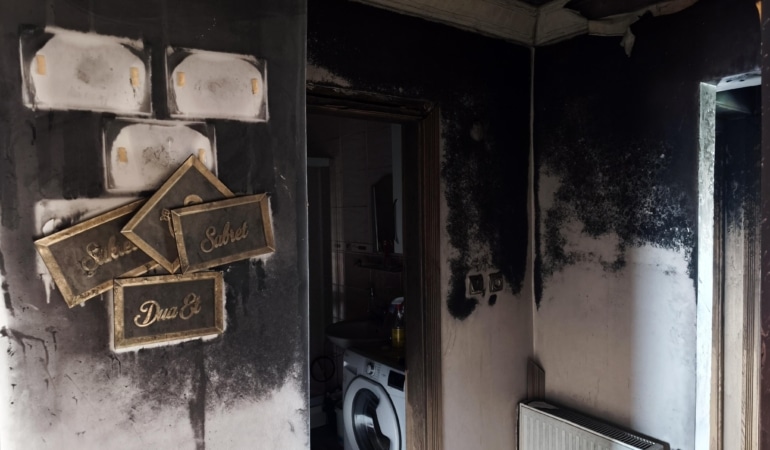 Evi ateşe verdi, babasına telefon açıp söndürmesini istedi