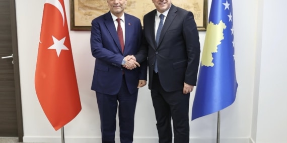 Ticaret Bakanı Bolat, Kosova Başbakan Yardımcısı Damka ile