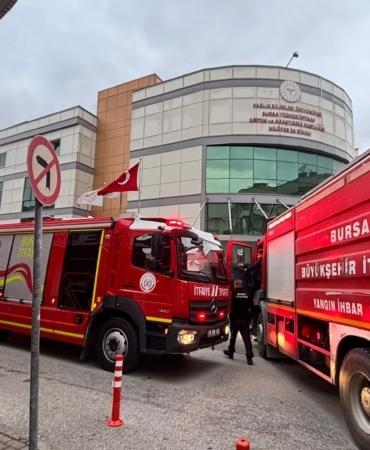 BURSA'DA HASTANEDE YANGIN PANİĞİ