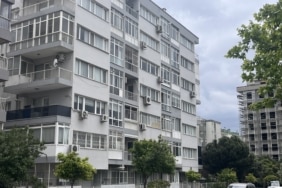 İZMİR'DE BİR BABA TARTIŞTIĞI OĞLUNU BIÇAKLAYARAK ÖLDÜRDÜ