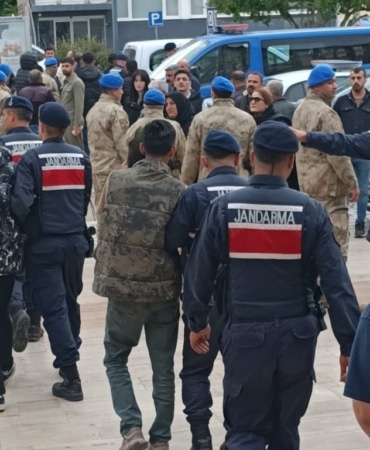 AYDIN MERKEZLİ YASA DIŞI BAHİS AĞI ÇÖKERTİLDİ: 14 TUTUKLAMA 3 MİLYARLIK BAHİS AĞINA DARBE  VURULDU