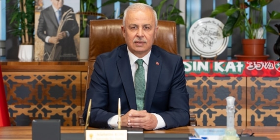 AK PARTİ'DEN KARŞIYAKA BELEDİYESİ'NE 'YÖNETİM KRİZİ' TEPKİSİ: "ARTIK YÖNETİLEMİYOR"
