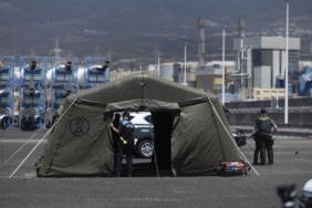Spain prepares for arrival of passengers of the hantavirus-stricken cruise ship