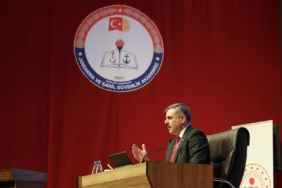 Bakan Çiftçi: Bu devlete, bu millete karşı hizmet borcumuz v