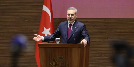 Bakan Fidan: Hürmüz Boğazı en kısa zamanda açılmalı / Fo