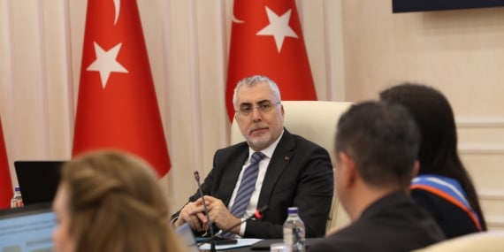 Bakan Işıkhan: Yapay zeka, iş dönüşümünü beraberinde ge