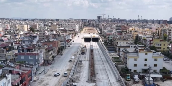 Bakan Uraloğlu: Hızlı Tren Projesi'nin Mersin- Adana arasın.