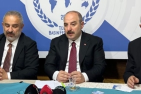 Mustafa Varank: CHP'nin cumhurbaşkanı adayı Özgür Özel
