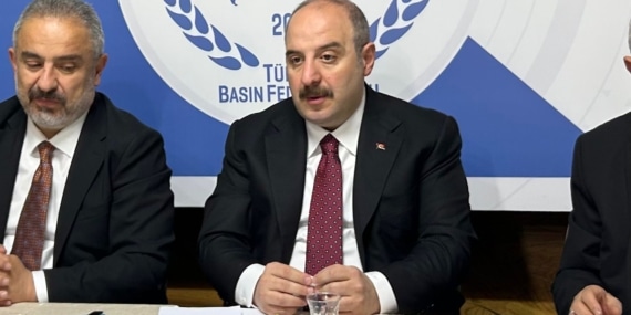 Mustafa Varank: CHP'nin cumhurbaşkanı adayı Özgür Özel