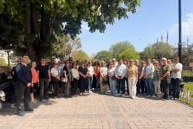 Özel İtalyan Lisesi’nde grev 100’üncü gününde; veliler